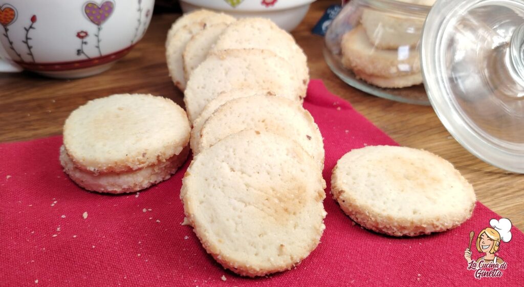 BISCOTTI SABLÉ FRIABILISSIMI AL LIMONE